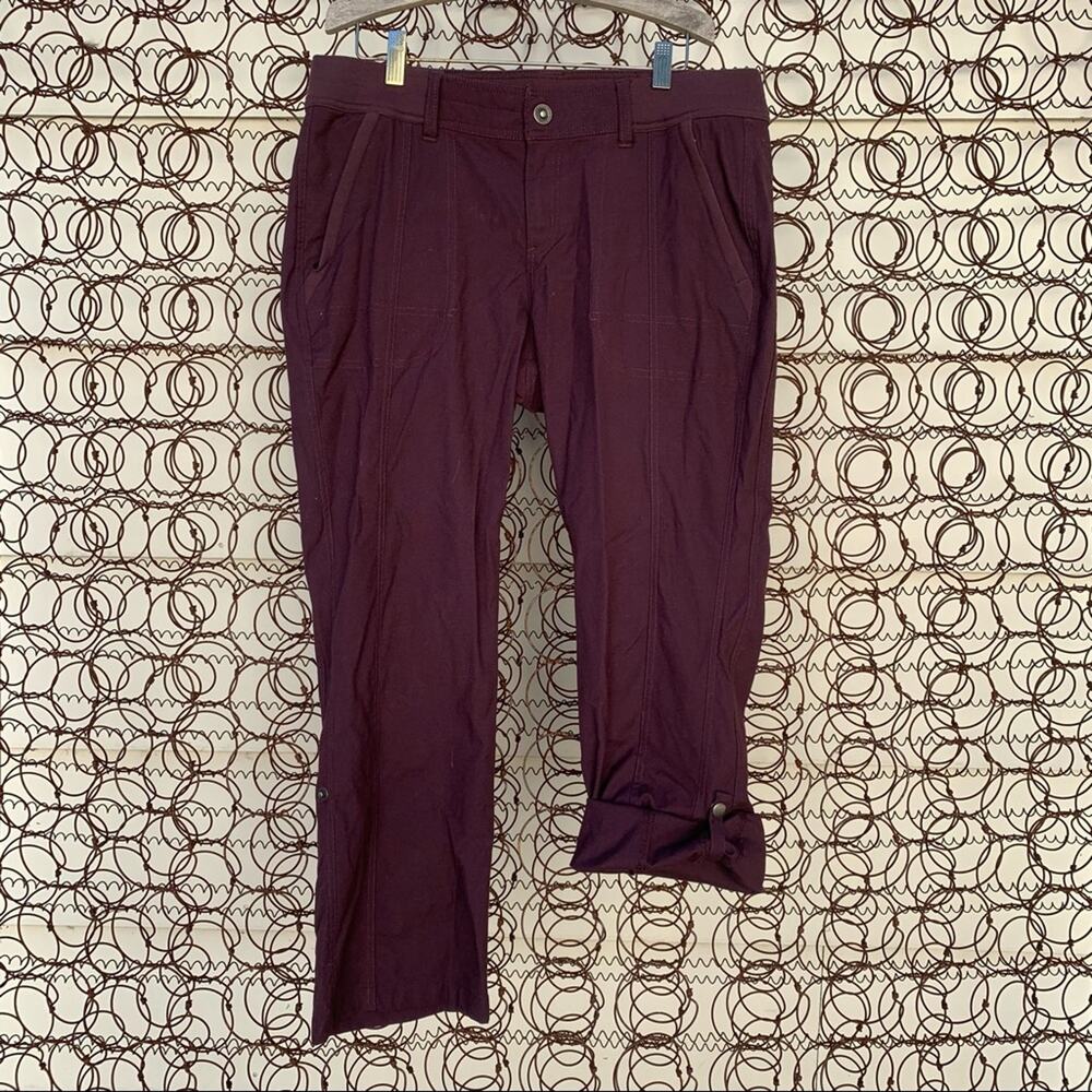 Women’s Kuhl Jade Pants size 10 Short - merlot wine roll up pants